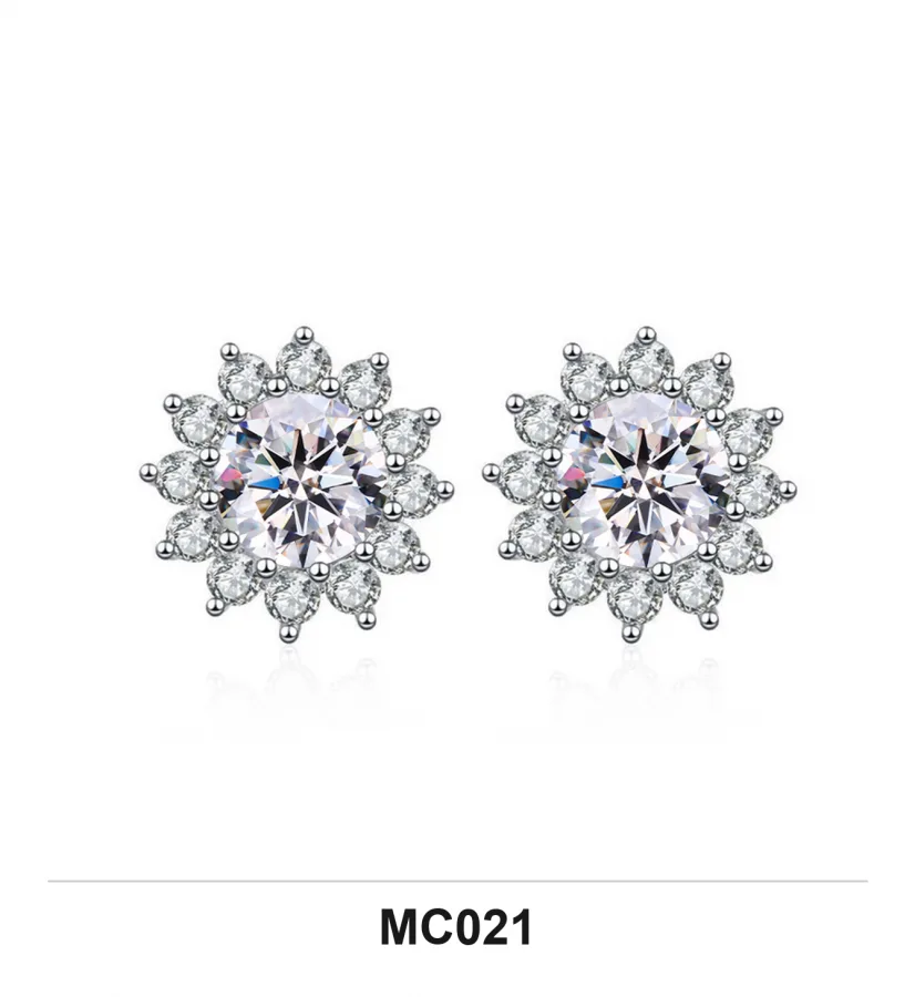 MC021 Earrings - Moissanite