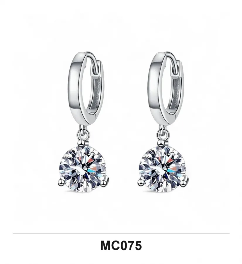 MC075 Earrings - Moissanite