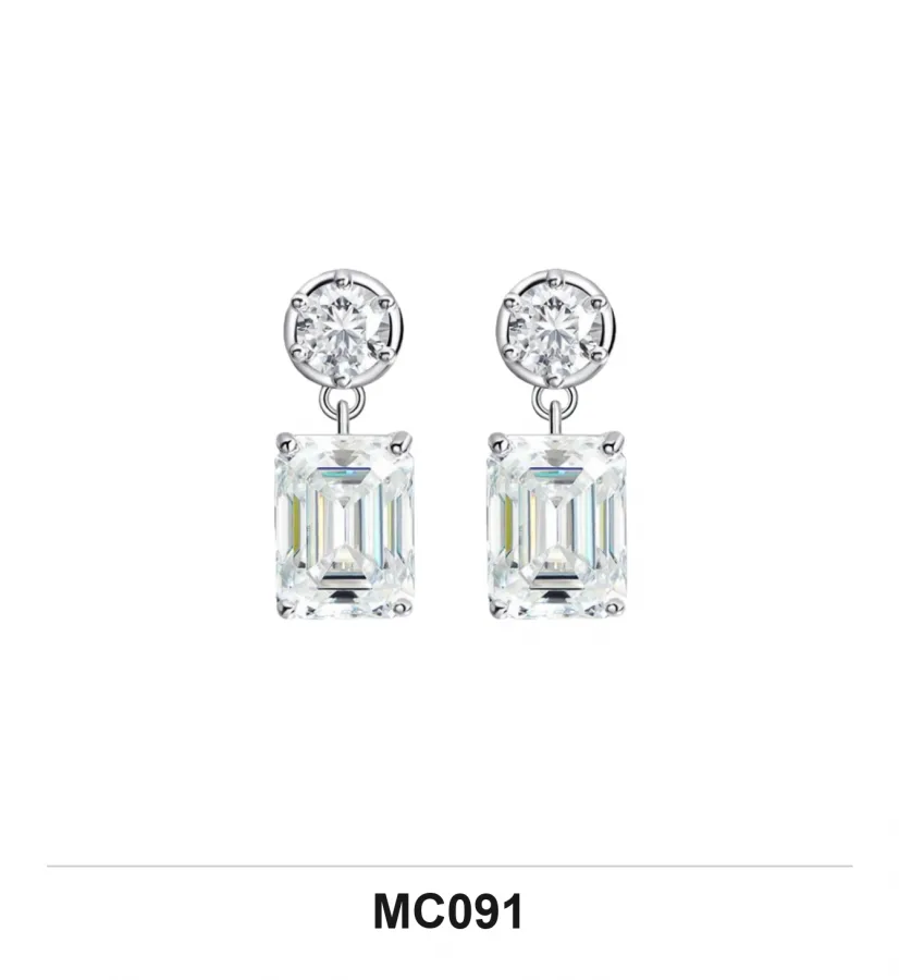 MC091 Earrings - Moissanite