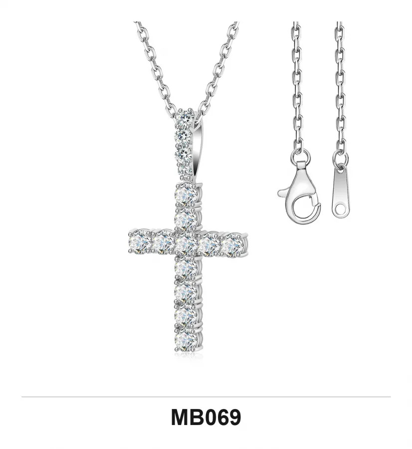 MB069 Necklace - Moissanite