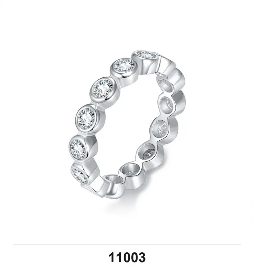 11003 Ring V2 - Moissanite D Color VVS1 S925