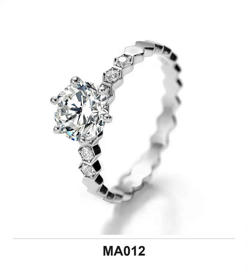 MA012 Ring - Moissanite