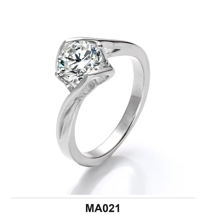 MA021 Ring - Moissanite