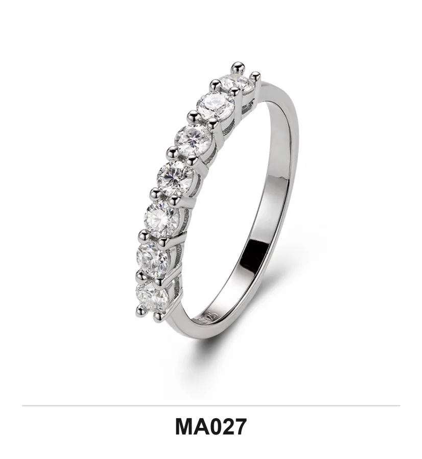 MA027 Ring - Moissanite