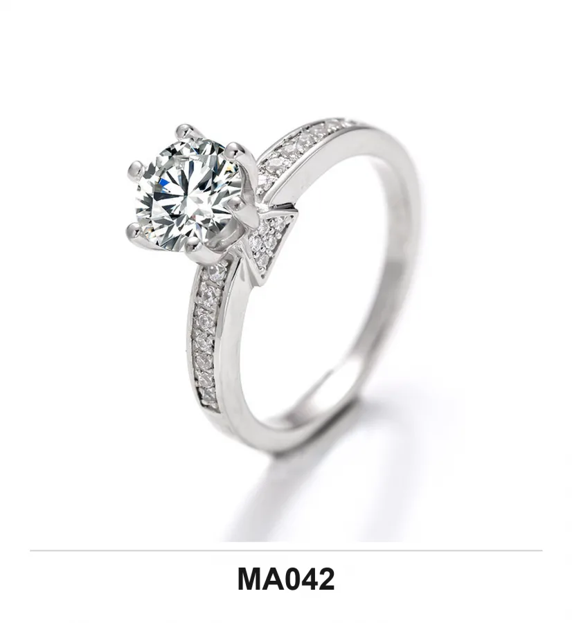 MA042 Ring - Moissanite