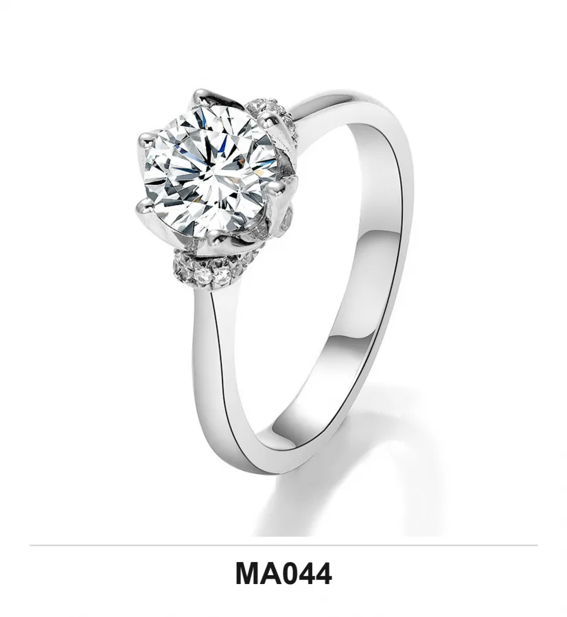 MA044 Ring - Moissanite