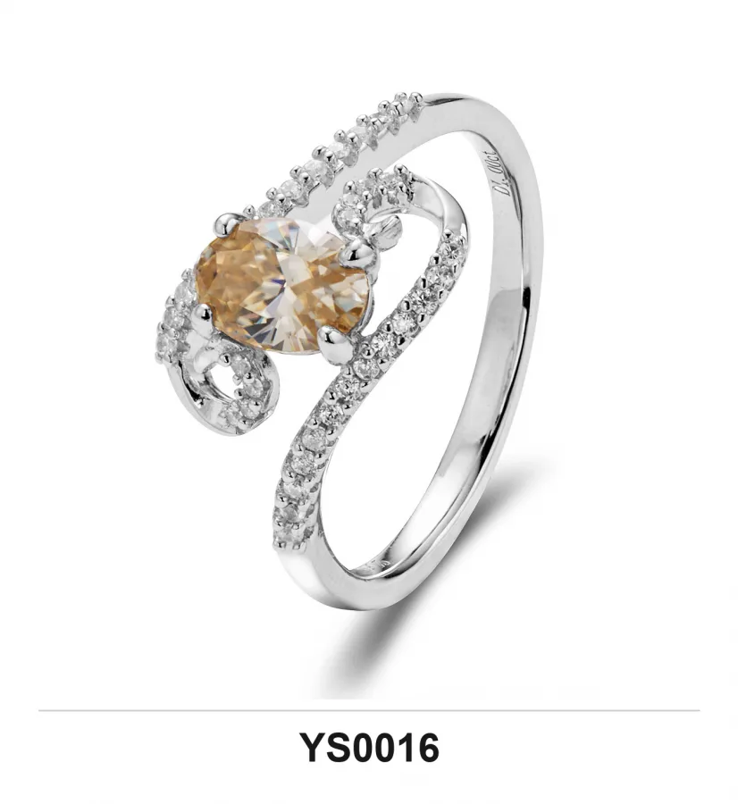 YS0016 Ring - Moissanite